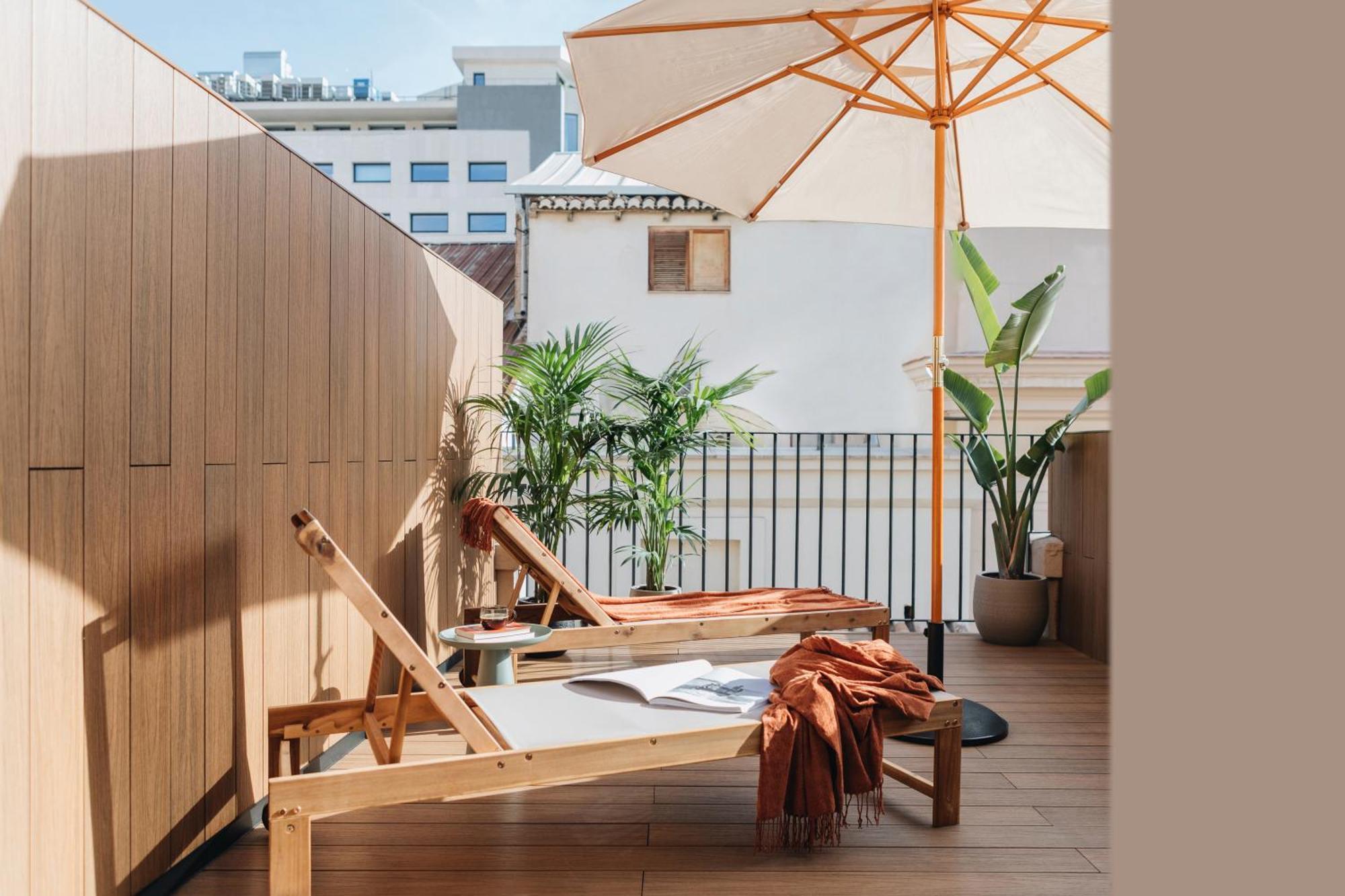 Oliveira Rooms Valencia Exterior photo